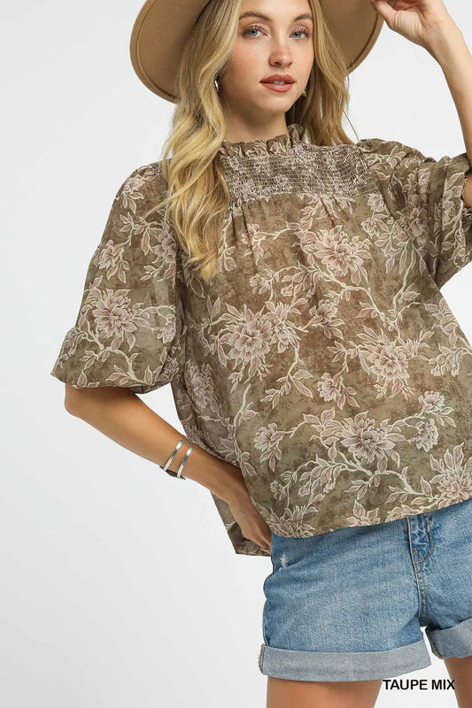 SMOCKED FLORAL TOP