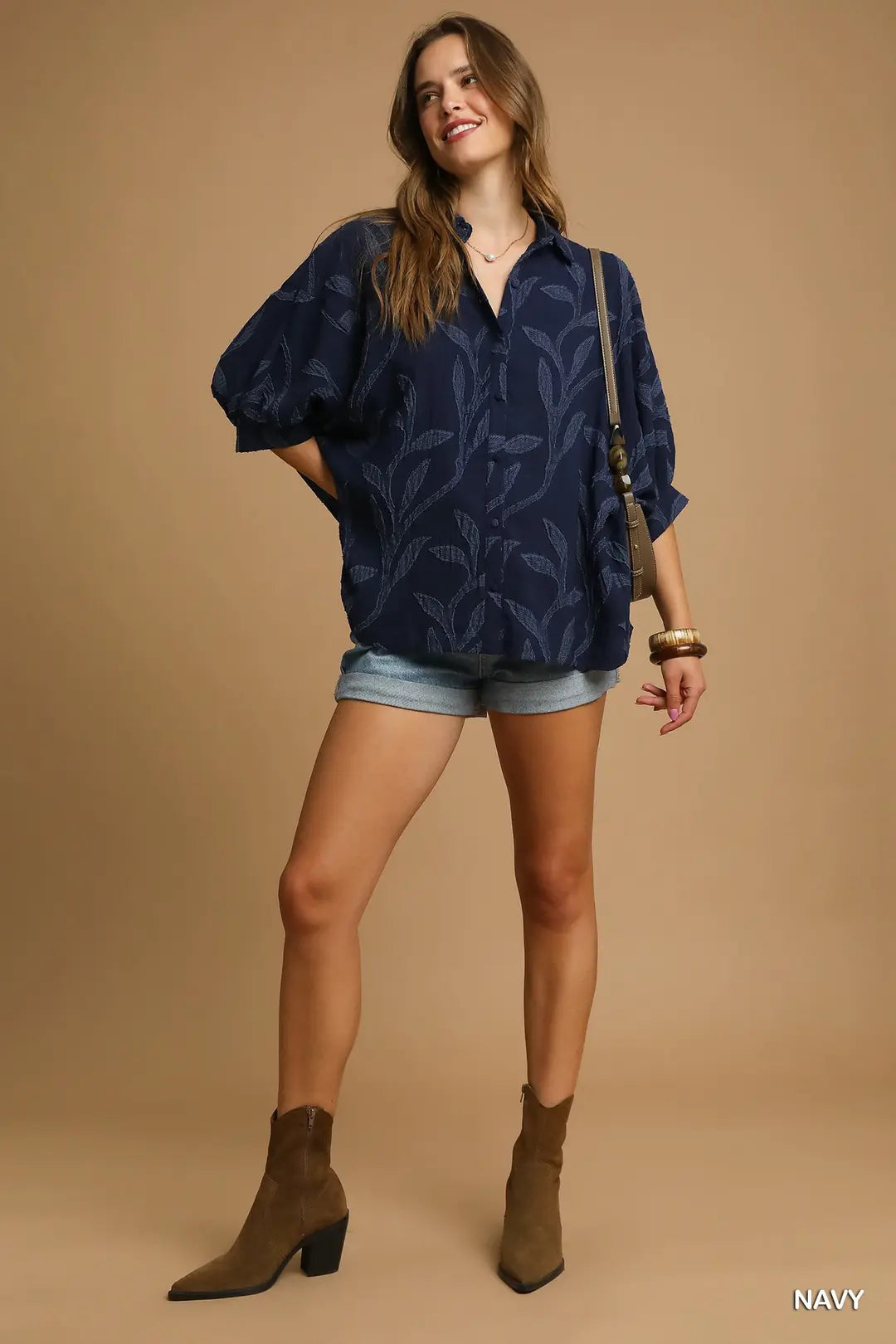 LEAF TEXTURED BUTTON TOP