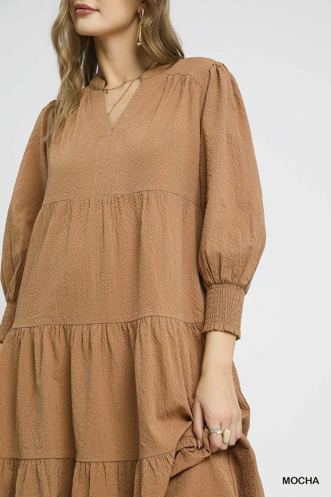 TEXTURED TIERED MIDI DRESS
