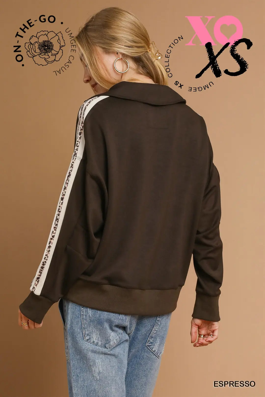 COLLARED LEOPARD STRIPE ESPRESSO TOP