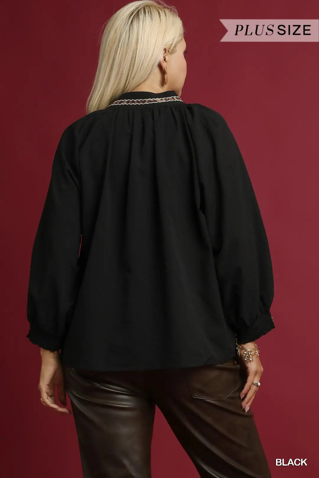 LEOPARD TRIM BLACK TOP