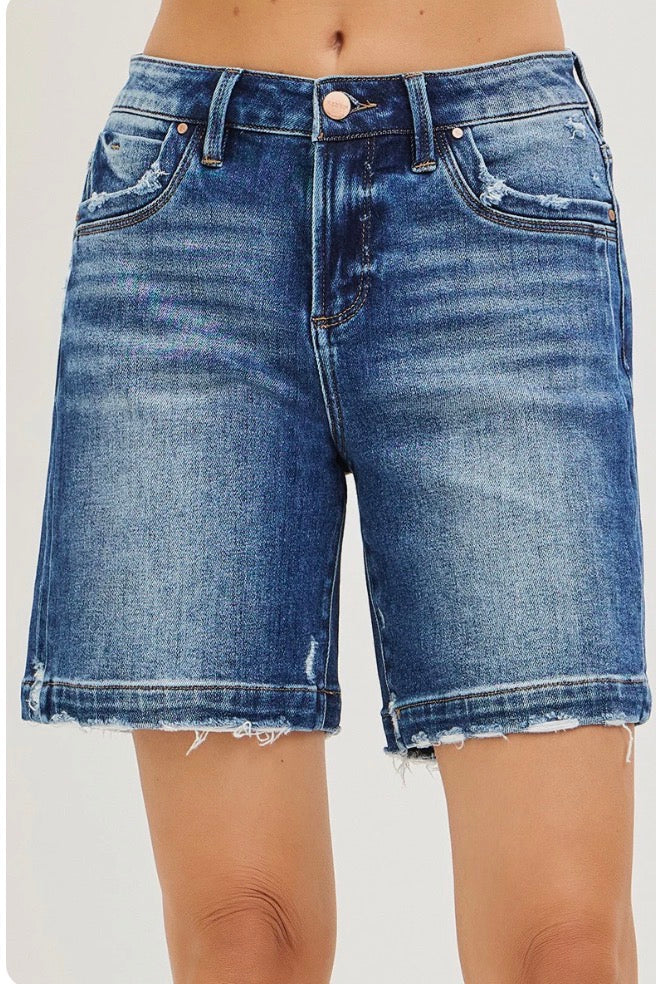 SLOUCHY BERMUDA SHORTS