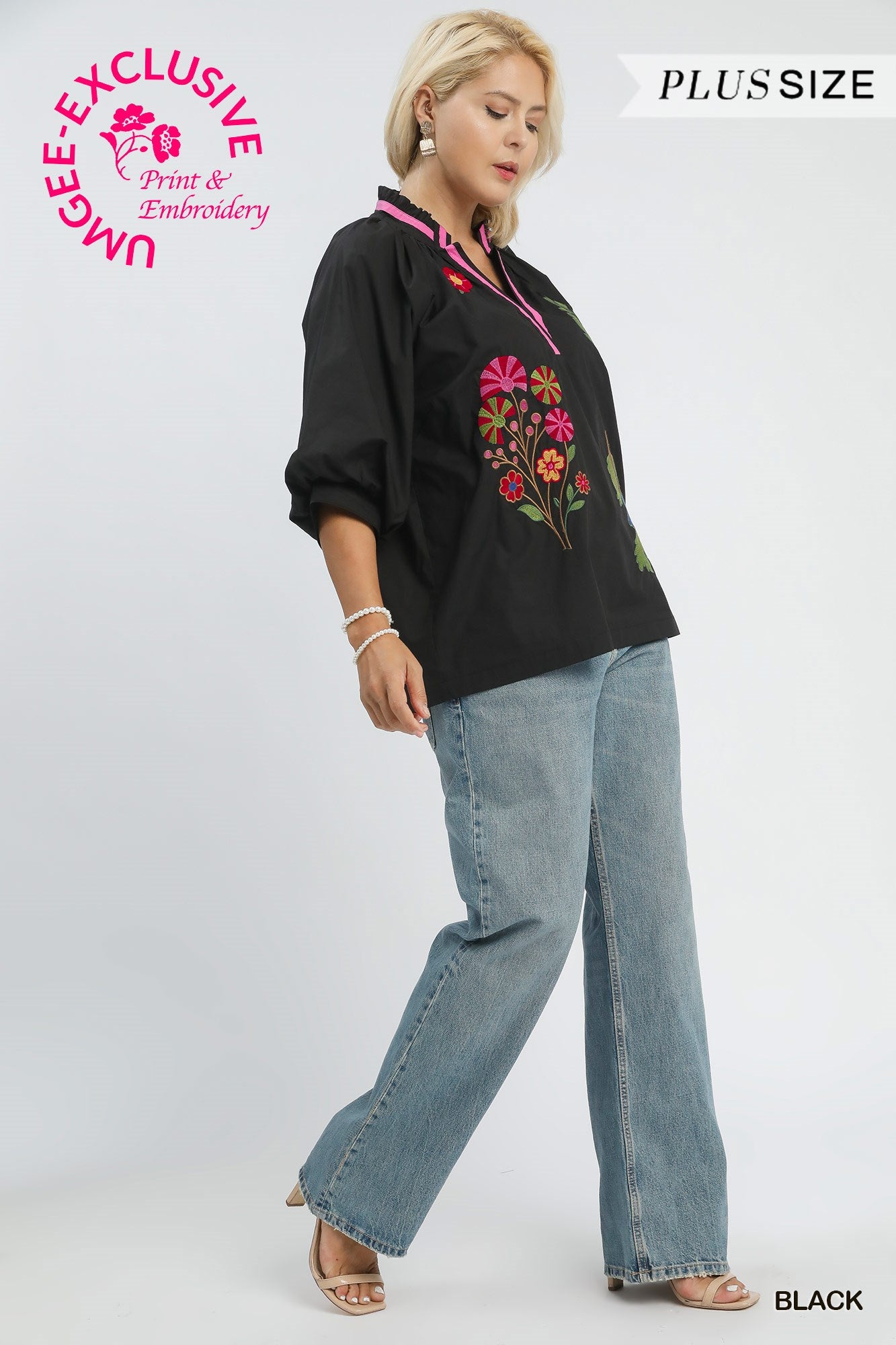 EMB FLORAL VNECK BLACK TOP