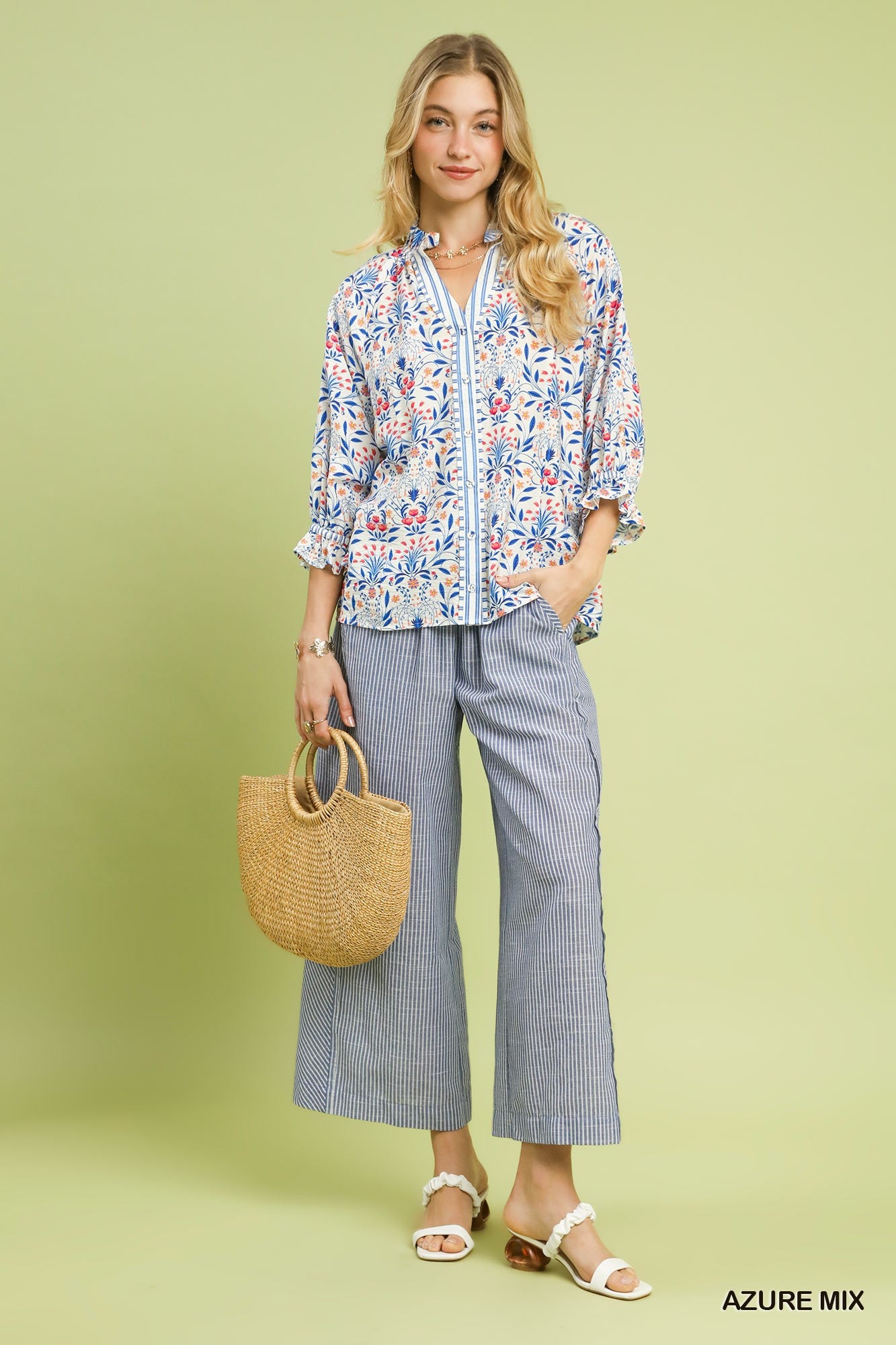 AZURE MIX FLORAL BUTTON TOP