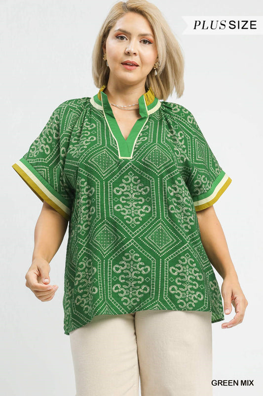 GEOMETRIC PRINT GREEN MIX TOP
