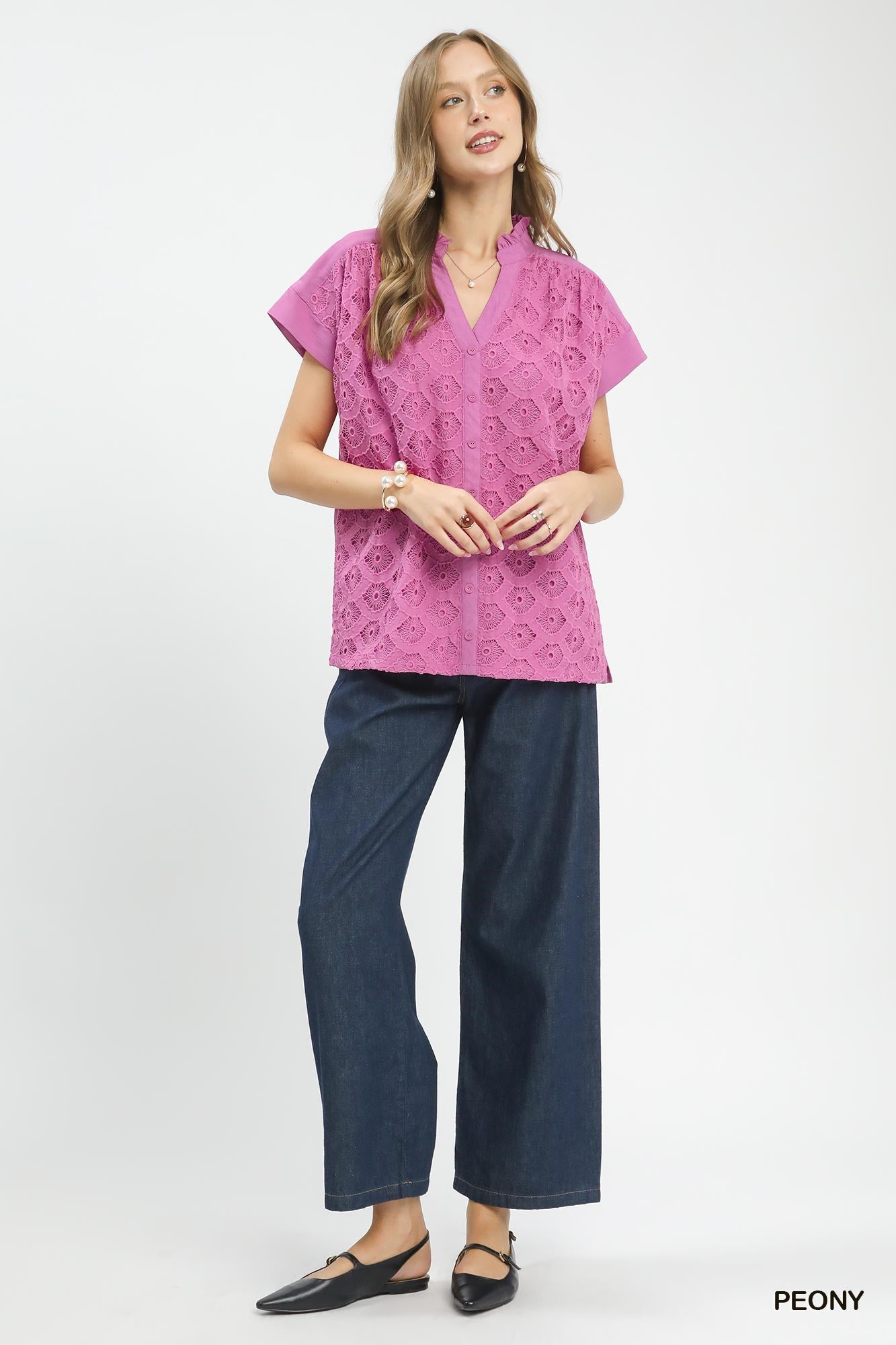 LACE BUTTON PEONY TOP
