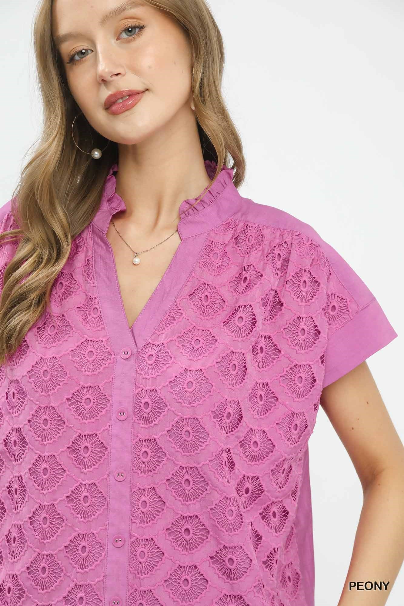 LACE BUTTON PEONY TOP