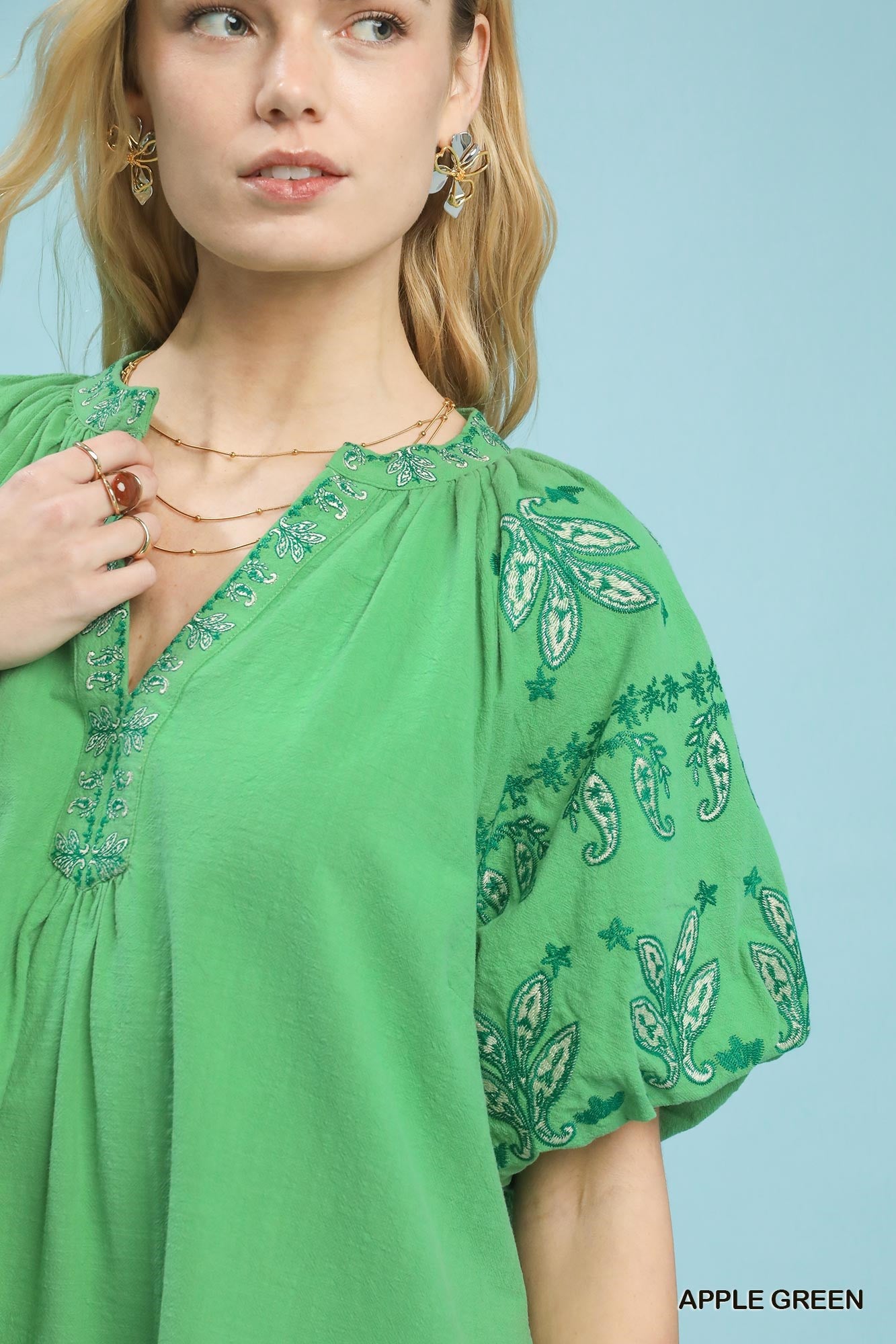 EMB PUFF SWING APPLE GREEN DRESS