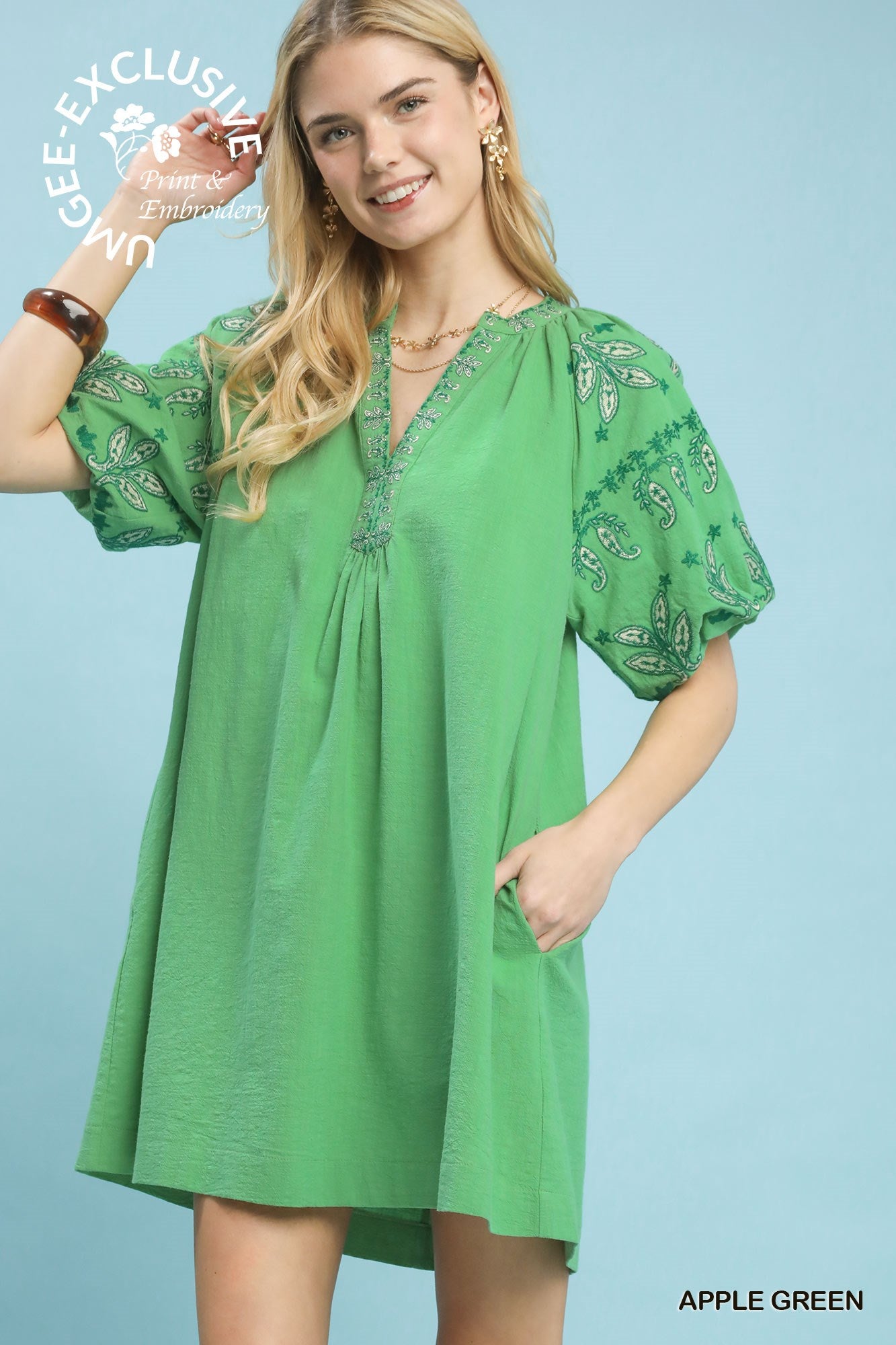 EMB PUFF SWING APPLE GREEN DRESS
