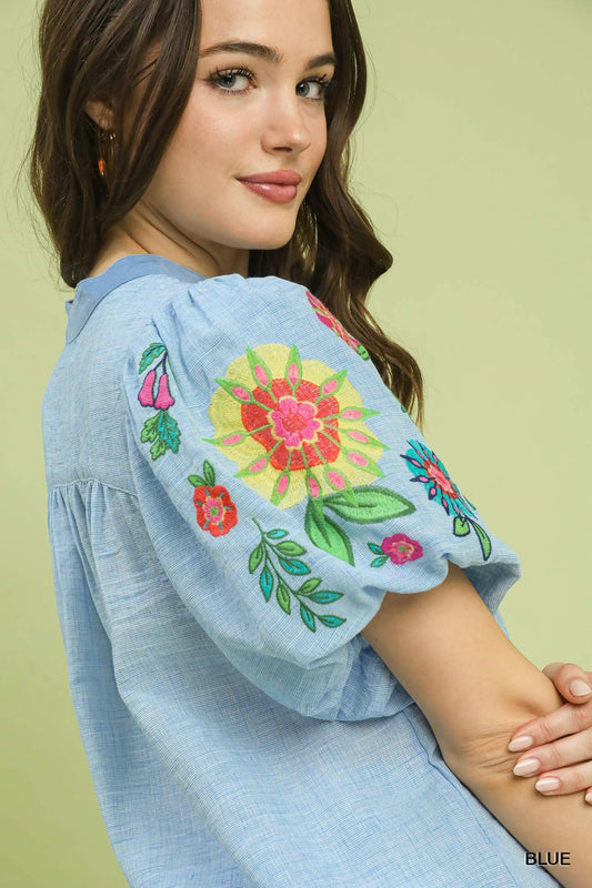 EMB PUFF SLEEVE BLUE  TOP