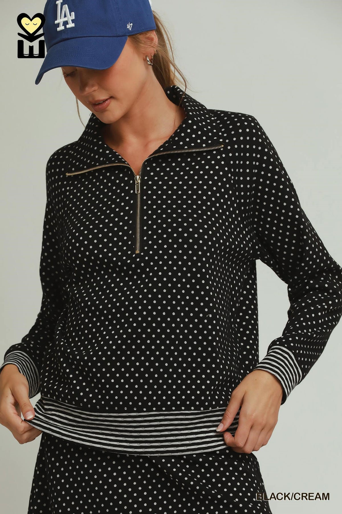POLKA-DOT BLACK/CREAM ZIP TOP