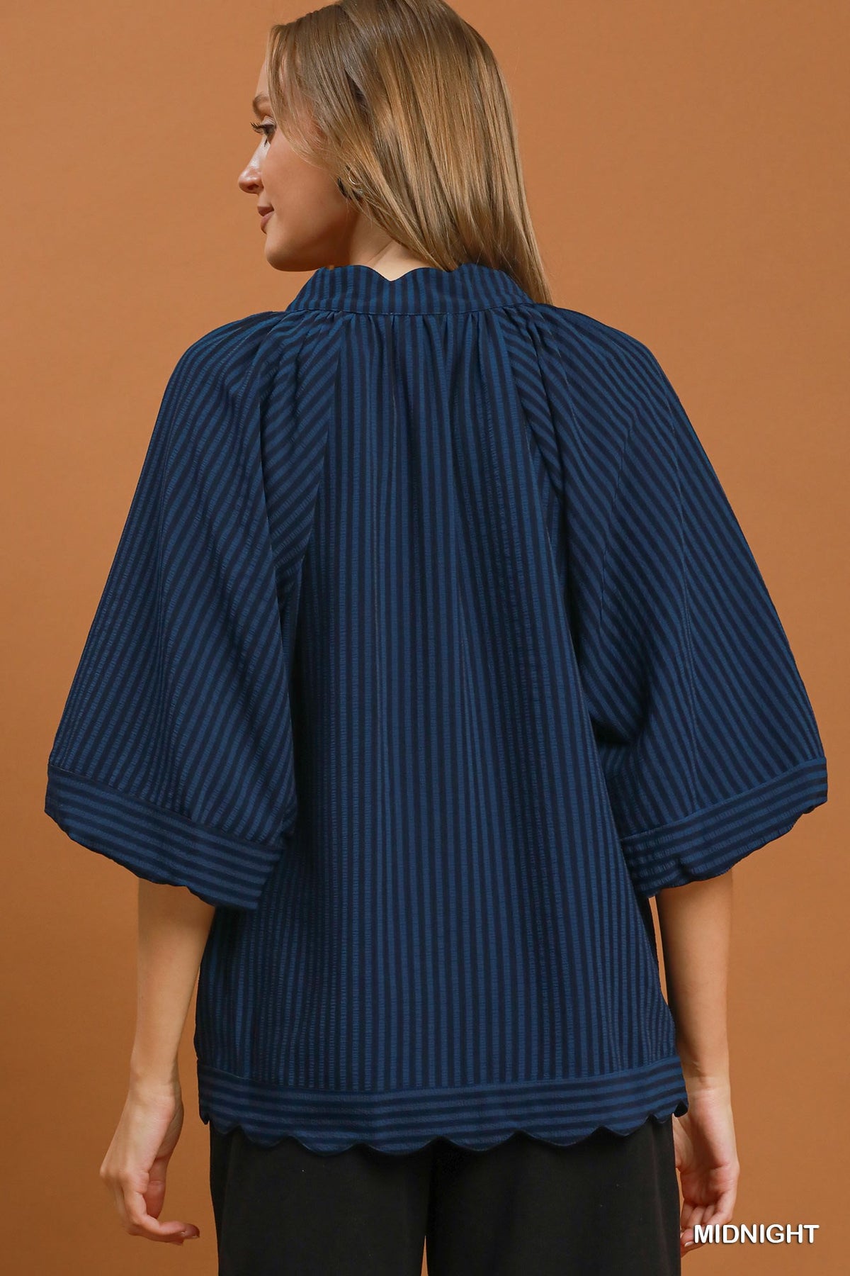 V-NECK MIDNIGHT STRIPE TOP