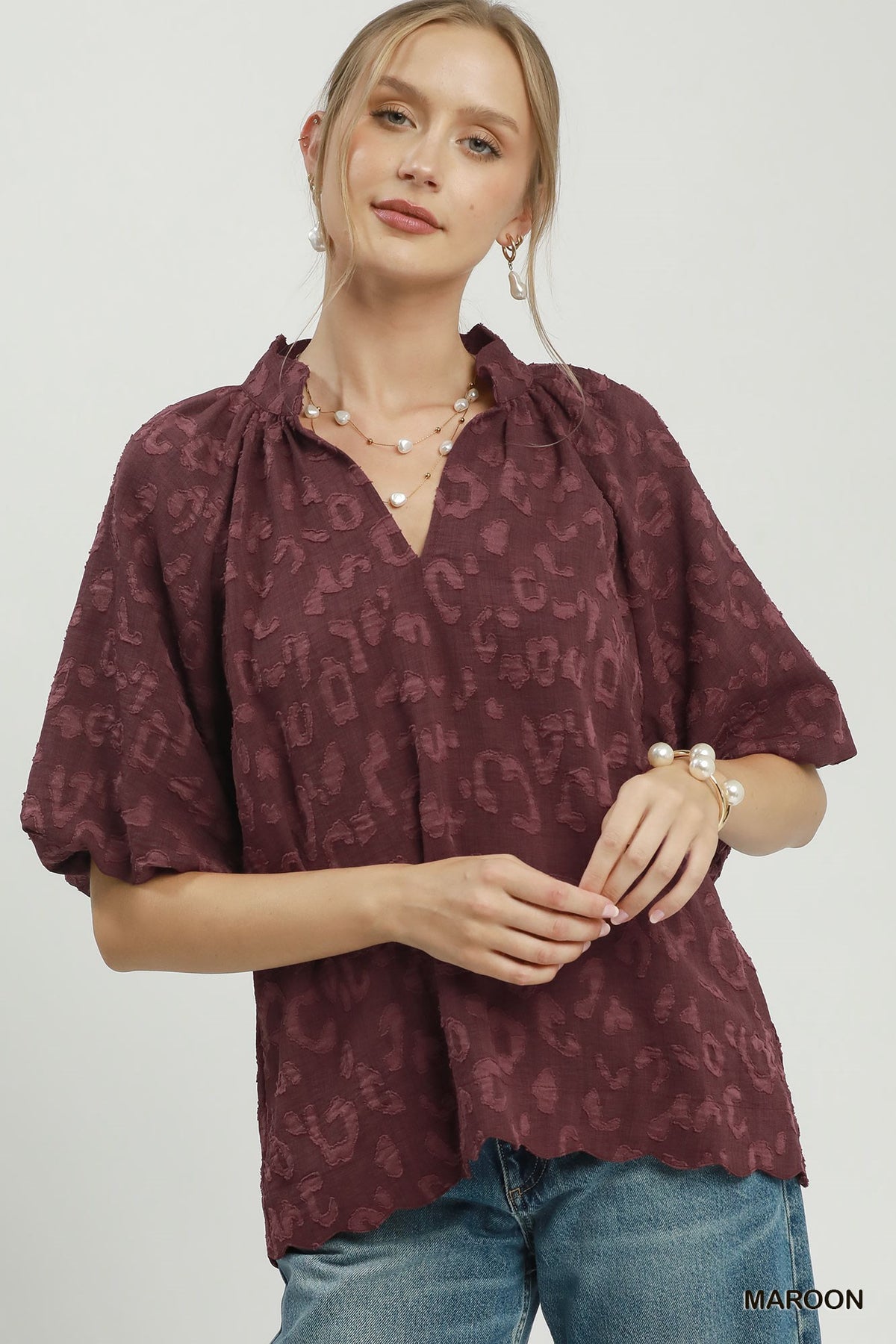 TEXTURED MAROON TOP