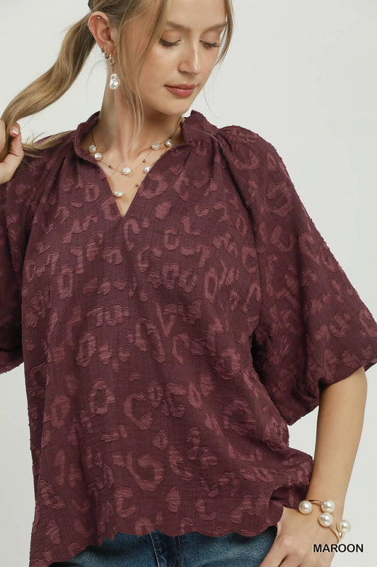 TEXTURED MAROON TOP