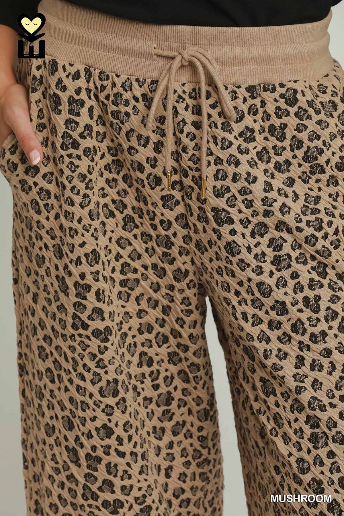 LEOPARD STRAIGHT PANTS