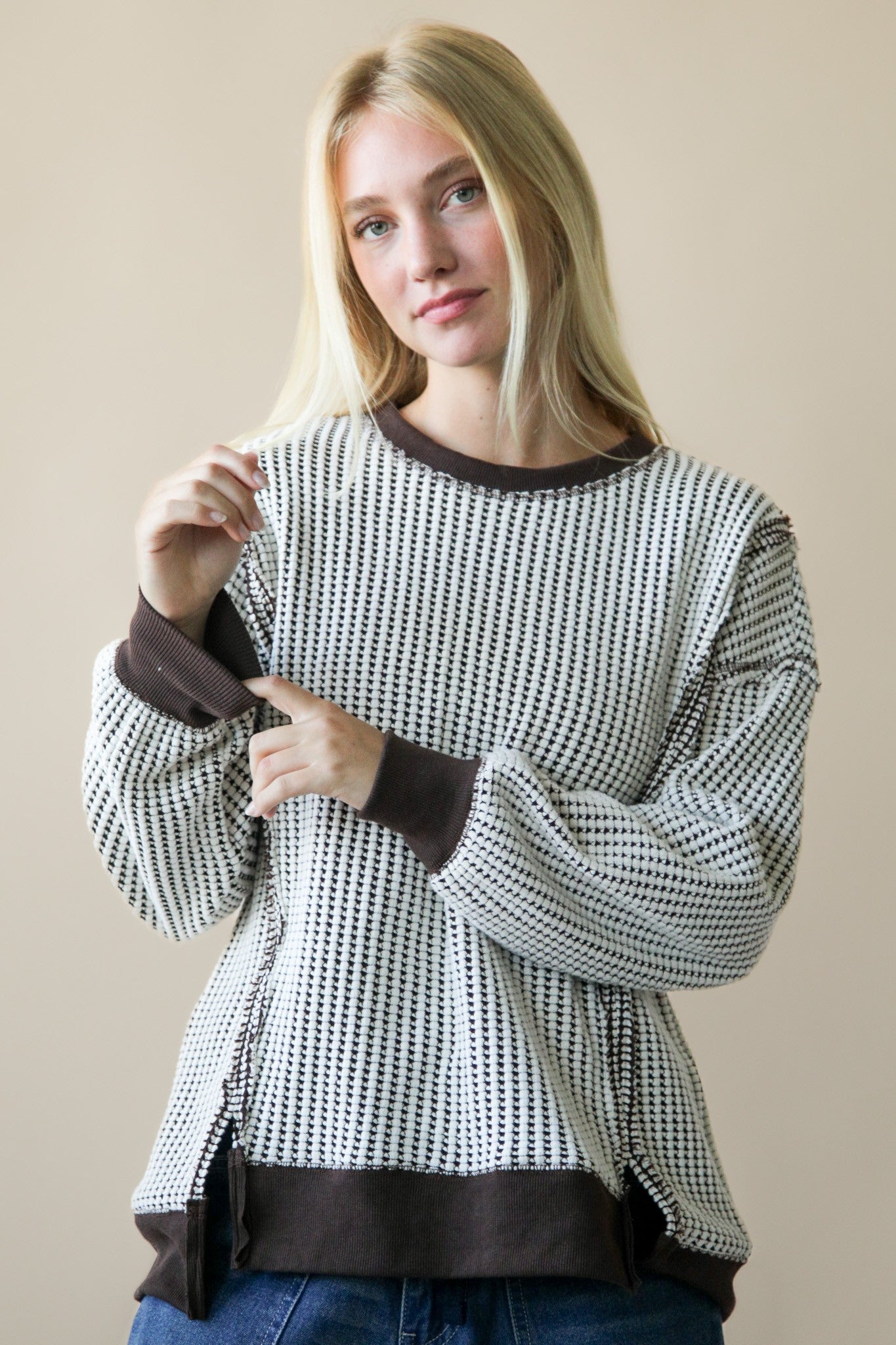 WAFFLE KNIT CHOCOLATE SWEATER