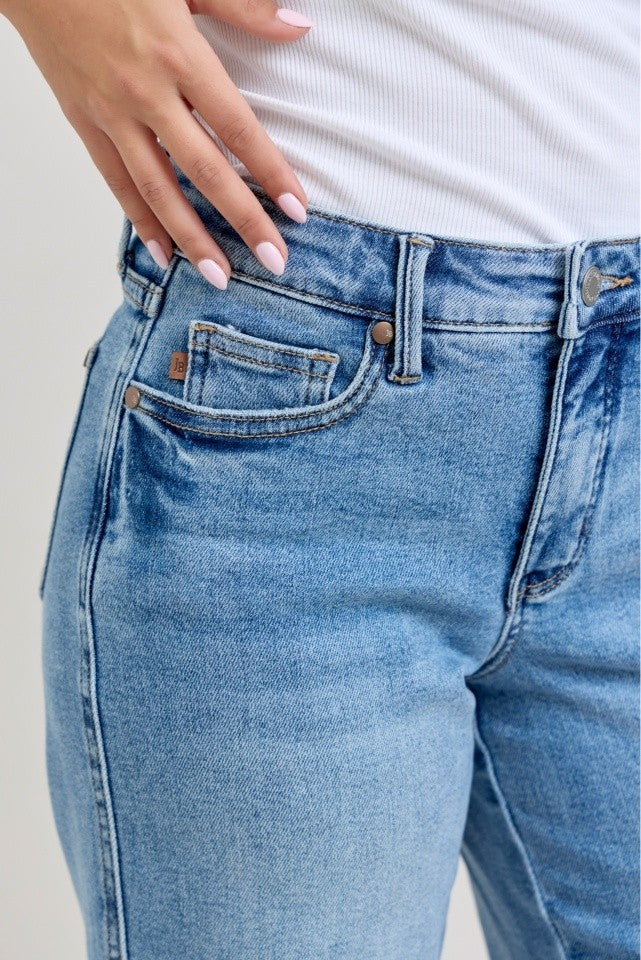 MR PETITE TC STRAIGHT JEAN