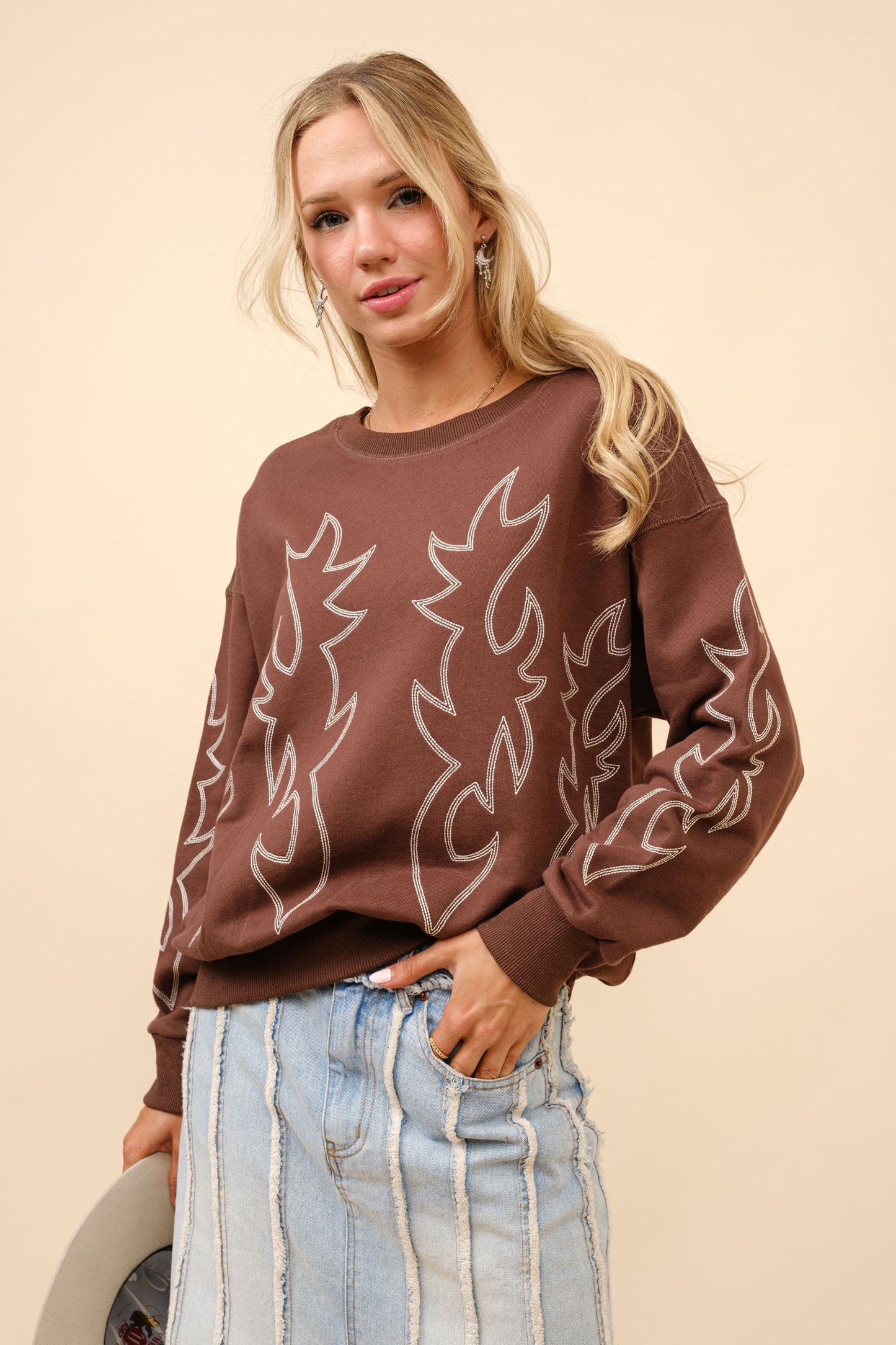 WESTERN BOOT STITCH SWEATER