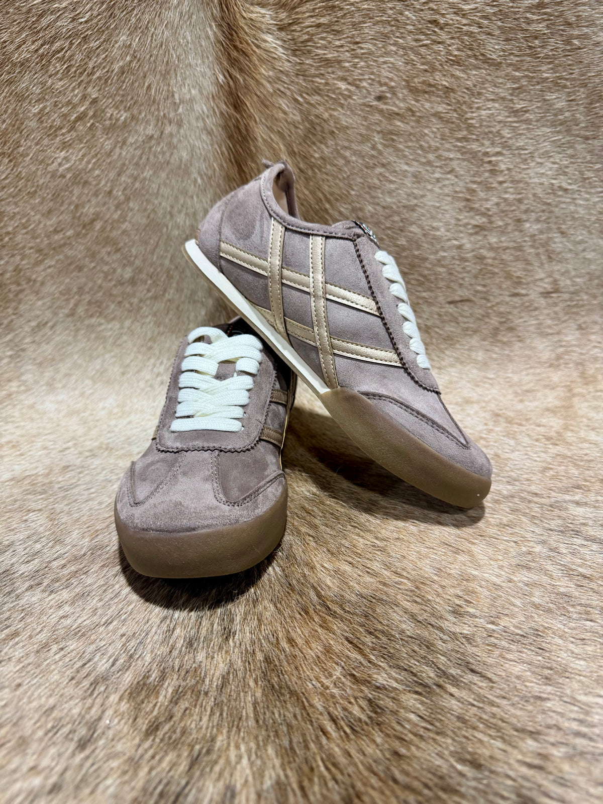 POLLY MINK-SEUDE SNEAKER