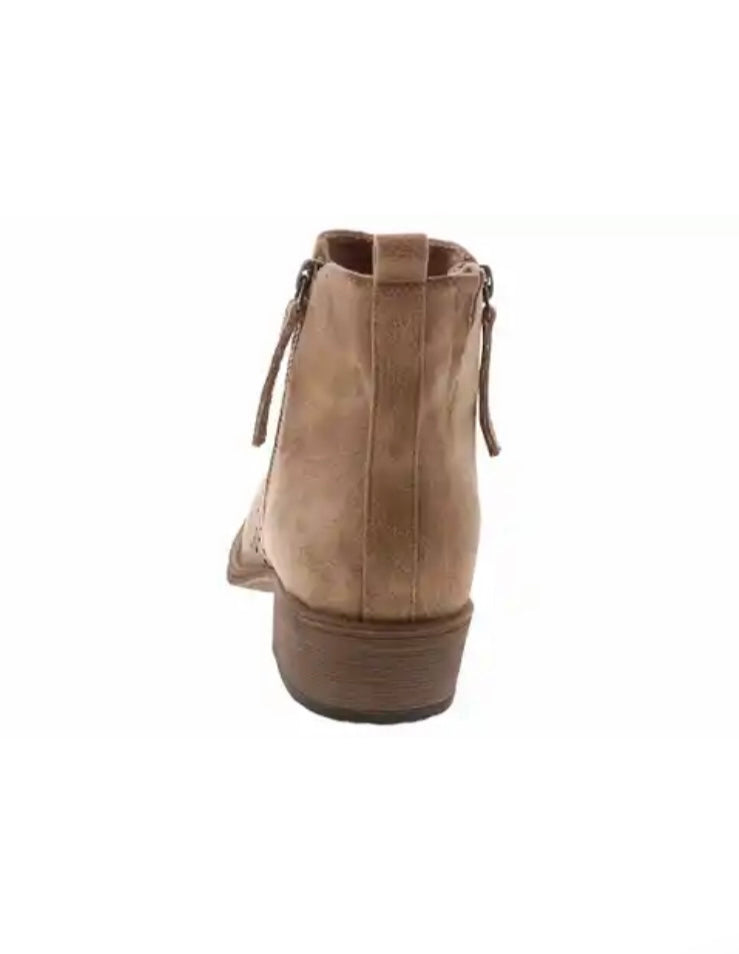 Very G Lisette Beige Low Boot