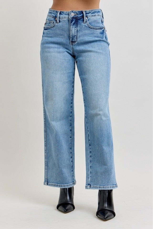 MR PETITE TC STRAIGHT JEAN