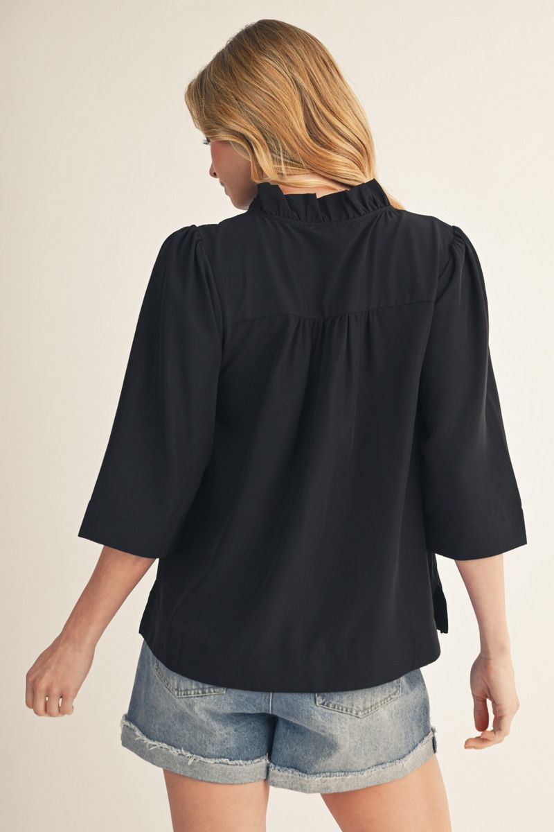 CRINKLED SOLID BLACK TOP