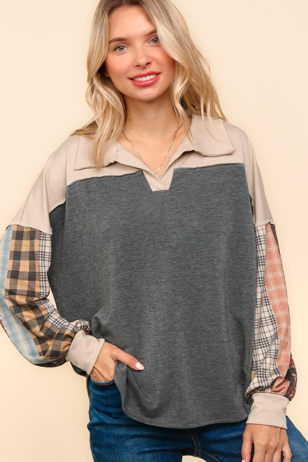 COLLARED PLAID SLEEVE TOP