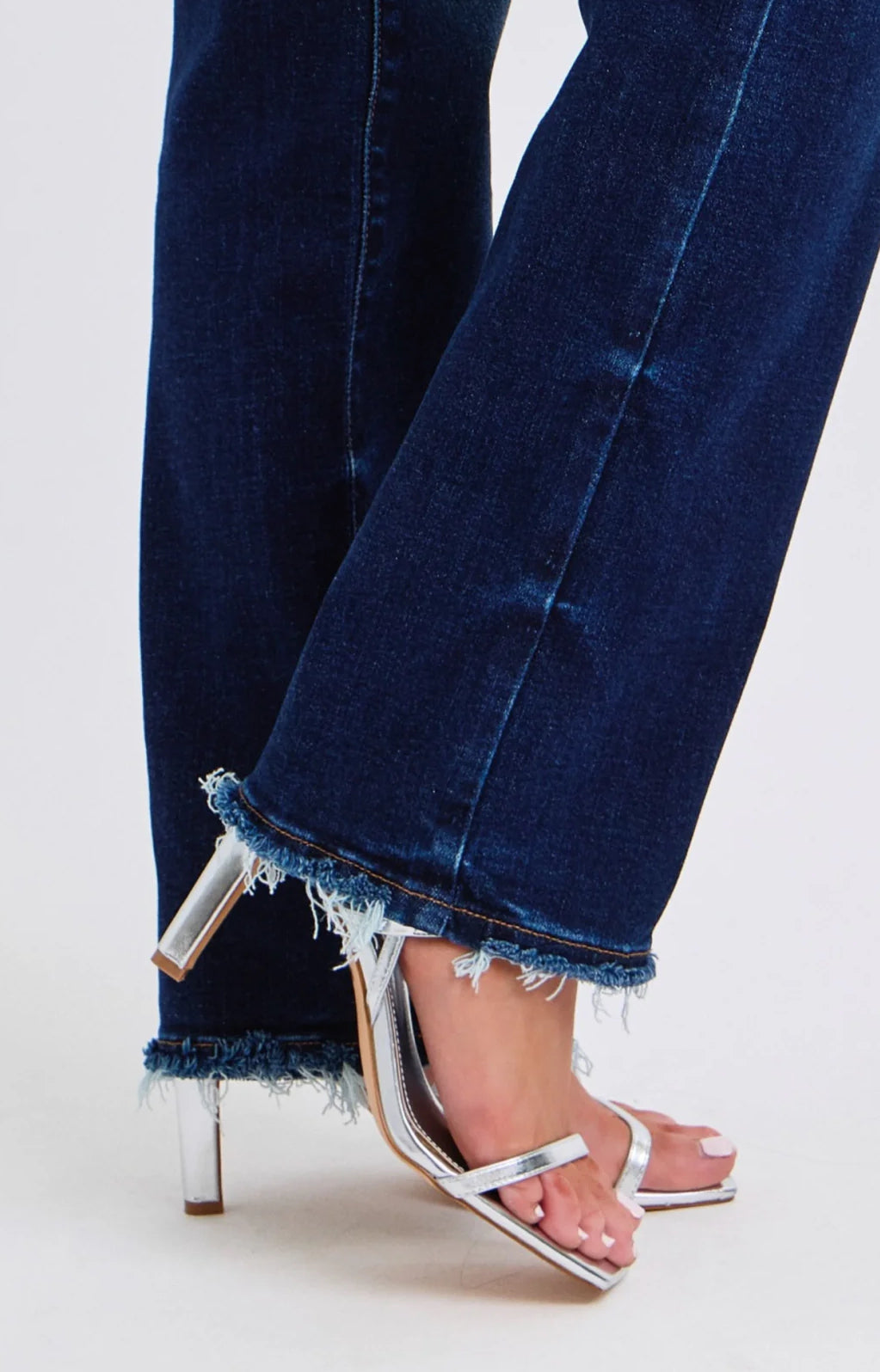 Judy Blue Straight Fray Jean