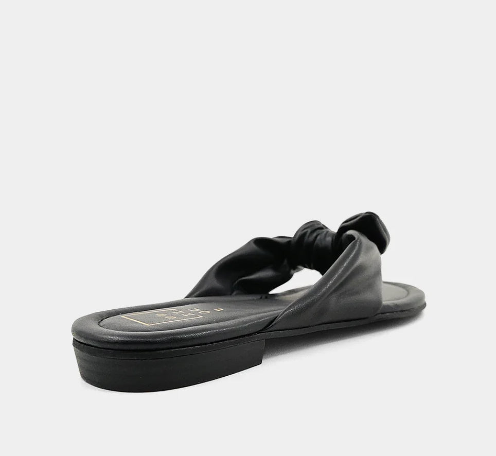 Dharma Bow Sandal