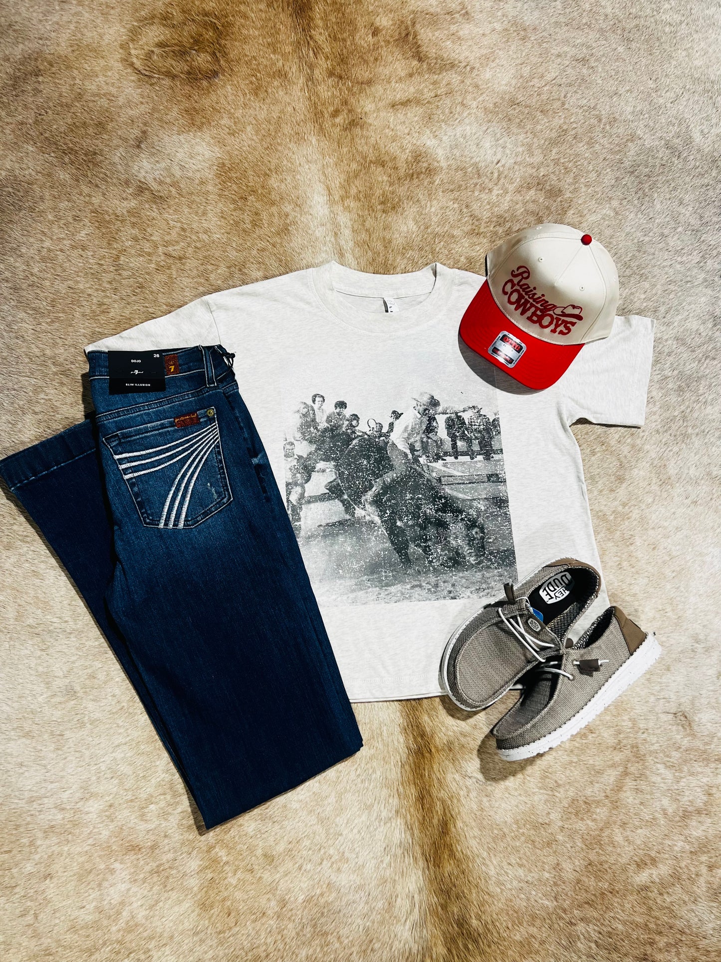 CARTER BEND SHORTY TEE