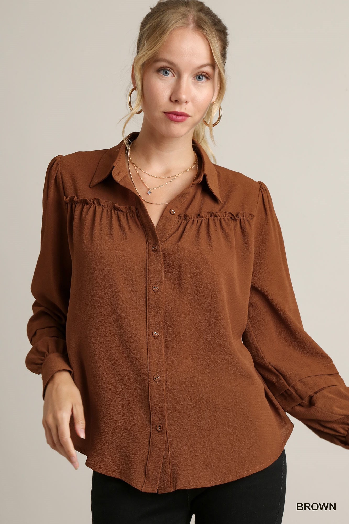 BASIC RUFFLE BROWN LS TOP