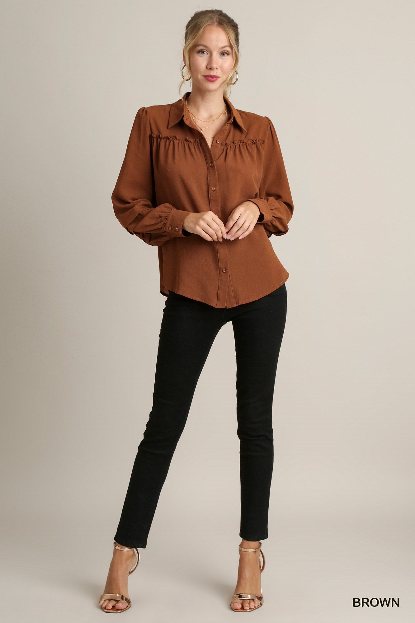 BASIC RUFFLE BROWN LS TOP