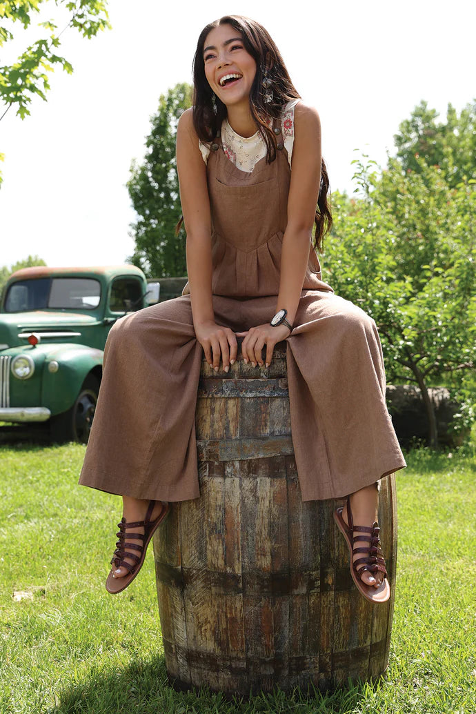WMNS BROWN JUMPER