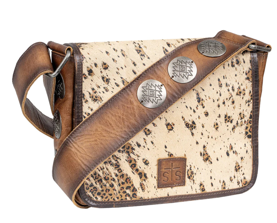 STS Serengeti Della Crossbody