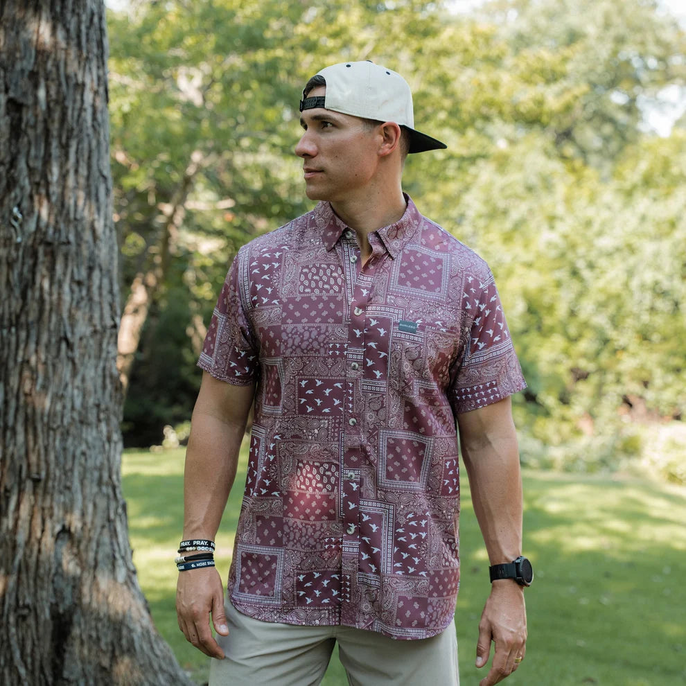 PERFORMANCE WESTERN SHIRT PAISLEY MAROON