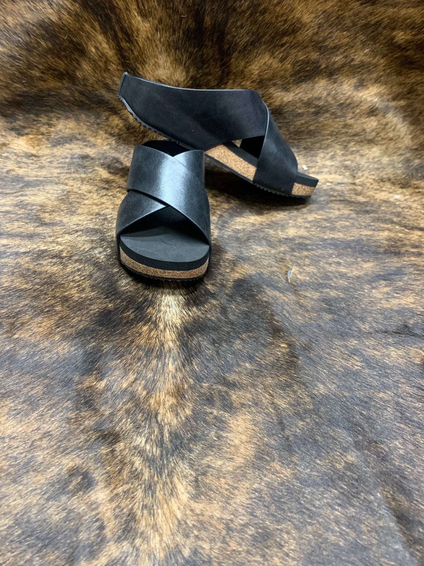 Ablette Criss Cross Sandal