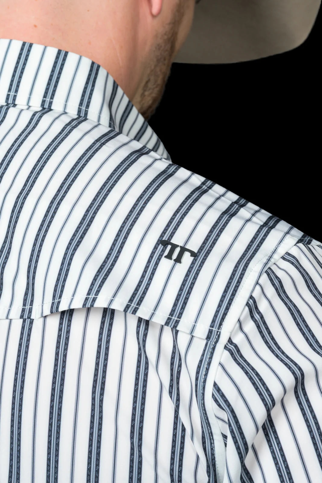 THE JACK SS BLACK STRIPE SHIRT