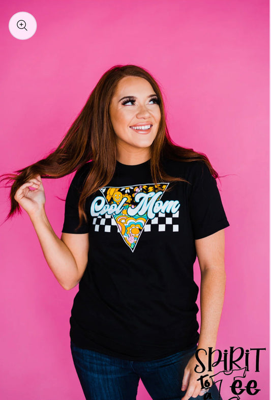 Cool Mom Throwback Tee