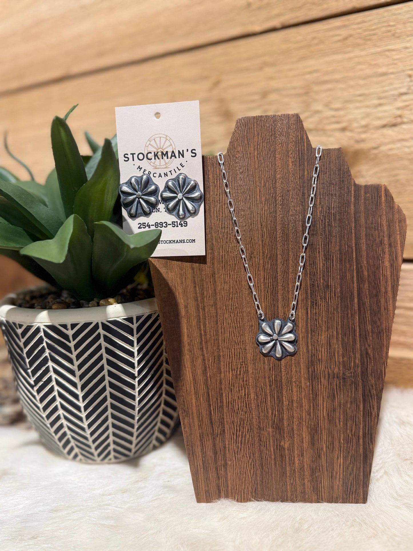 HOWLET CONCHO POST EARRINGS