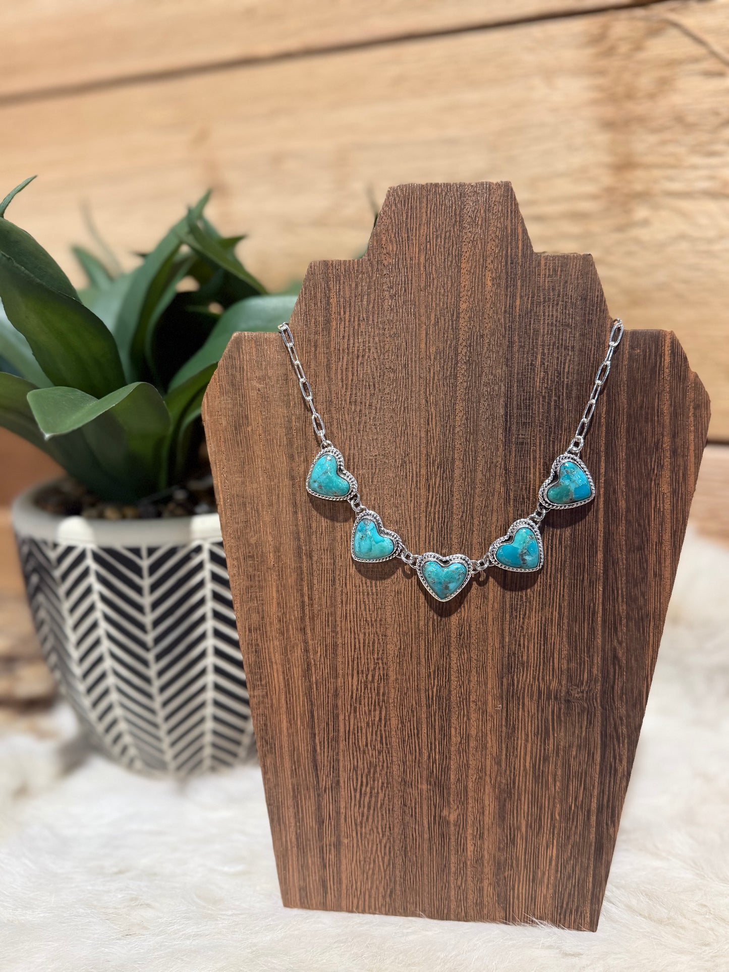 5 STONE HEART AUTHENTIC TURQUOISE NECKLACE