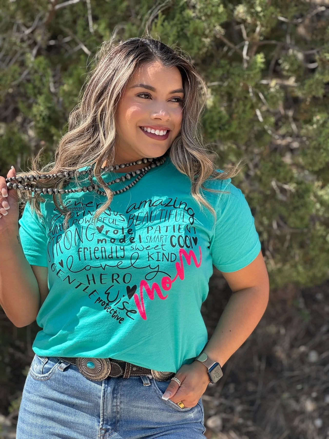HEART OF MOM TEE