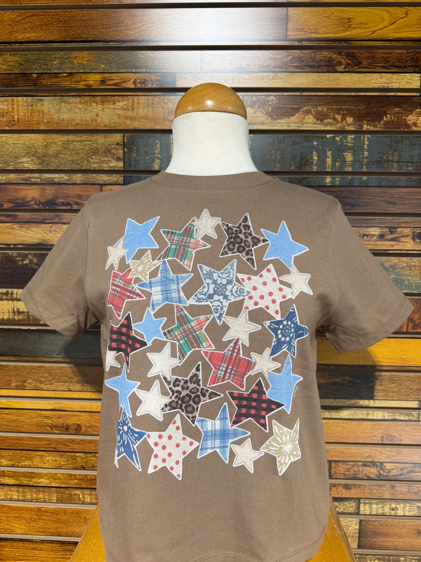BOXY STARS BROWN SS TEE