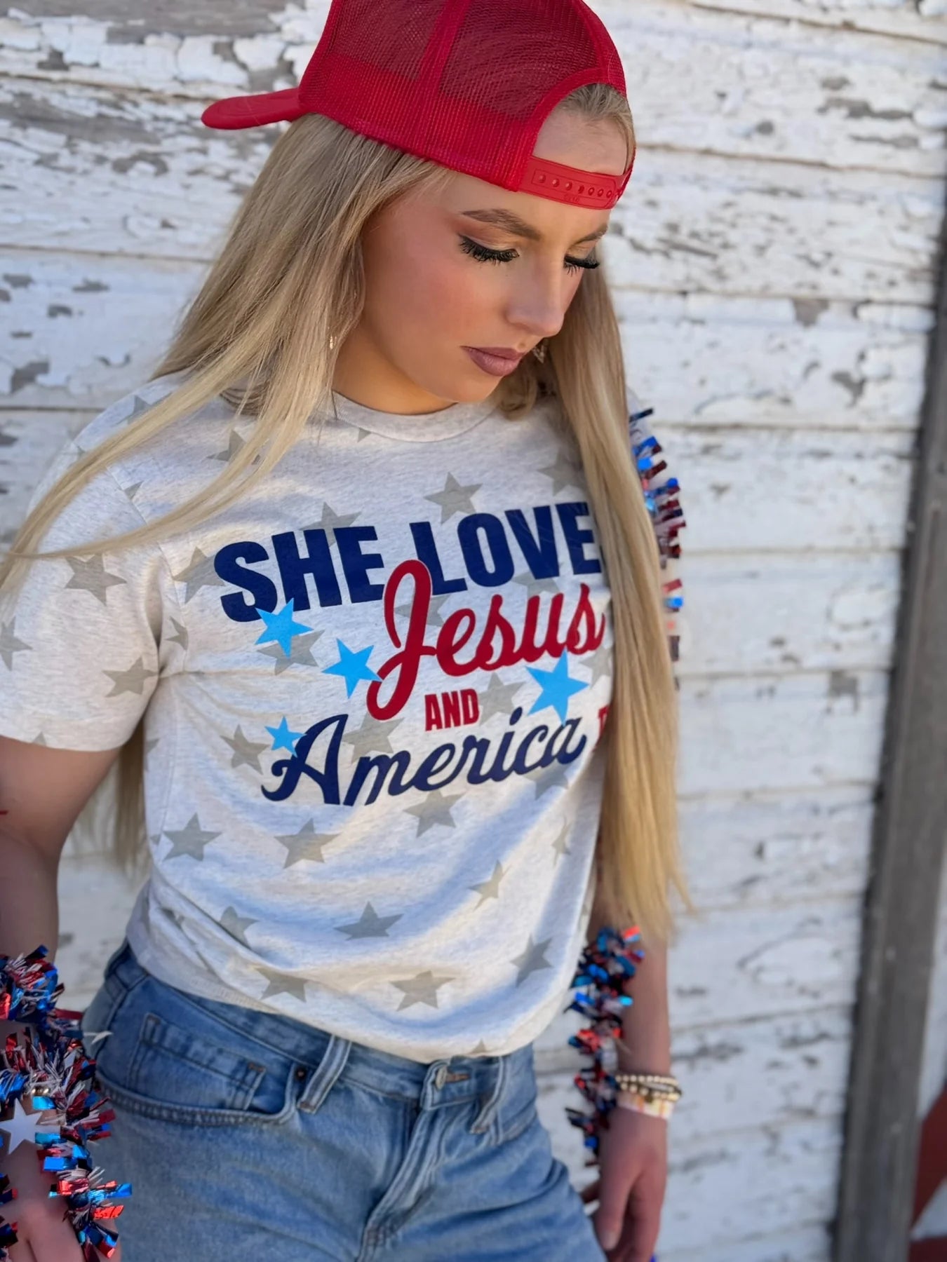 SHE LOVES JESUS/AMERICA TEE