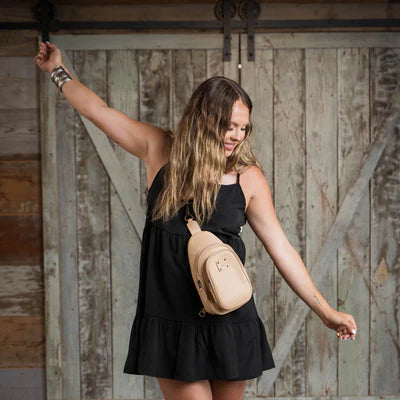 BASIC BLISS BUCKSKIN SOJOURNER SLING