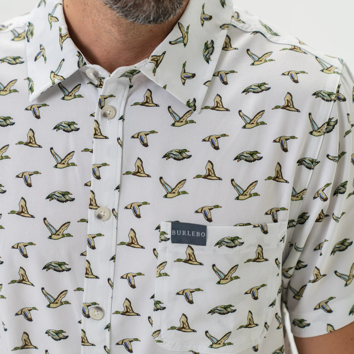 PERFROMANCE BUTTON UP FLYING MALLARD DUCK