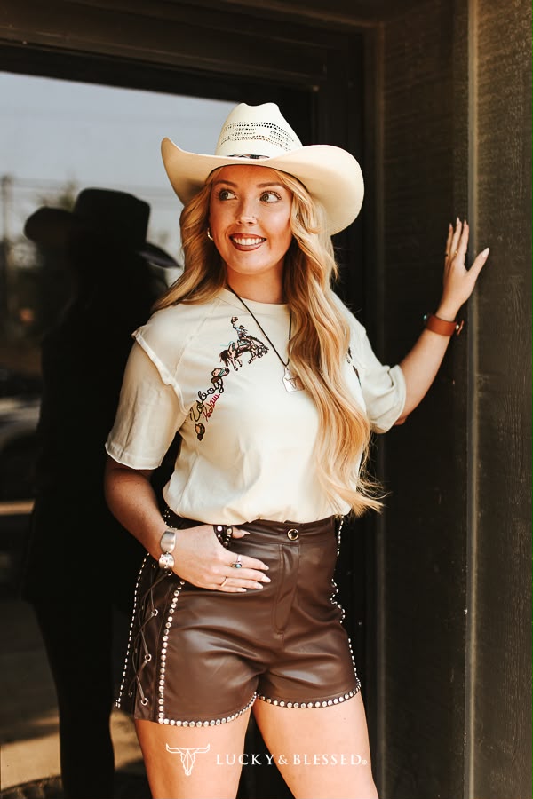 SAND KICKING BRONC TOP