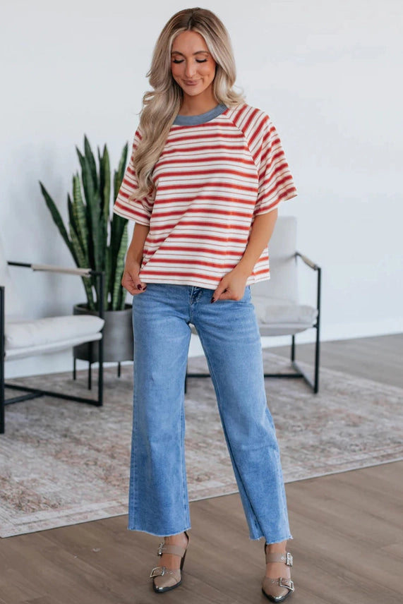 CONTRAST COLLAR TOMATO RED RAGLAN TEE