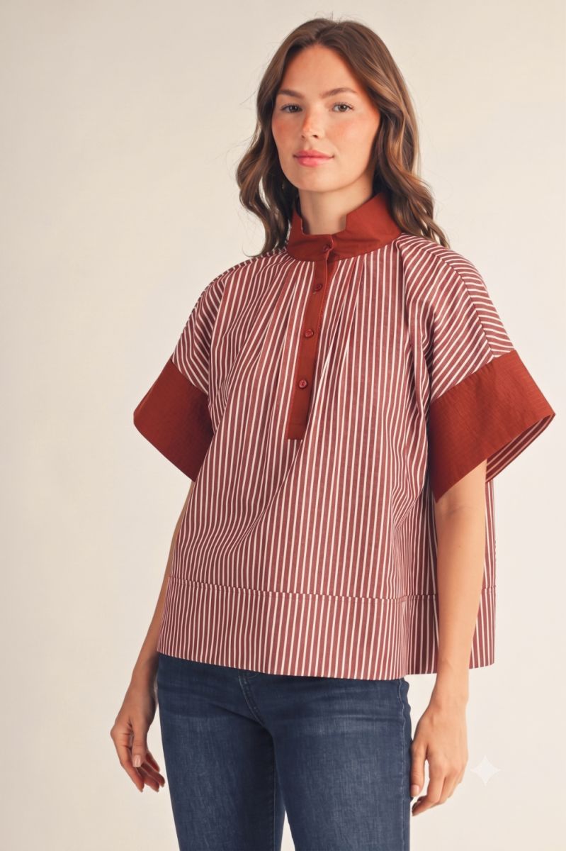 NECKLINE RUST SS TOP
