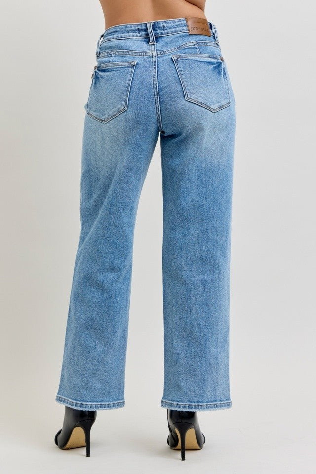 MR PETITE TC STRAIGHT JEAN