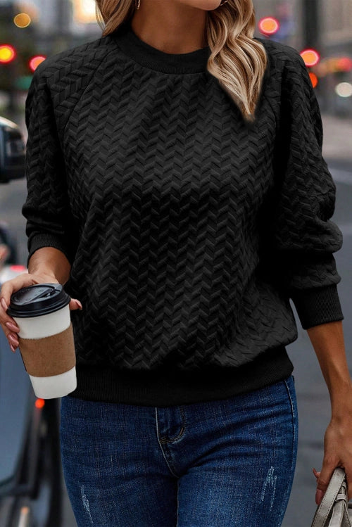 RAGLAN BLACK SWEATER